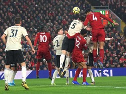 Liverpool Vs MU: Senjata Si Merah dari Bola Mati Itu Bernama Van Dijk