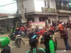 Video Opang dan Ojol Nyaris Bentrok di Sukabumi, Polisi Meredam