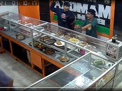Polisi Sita Motor yang Dipakai Perampok Saat Beraksi di Warteg Jaksel