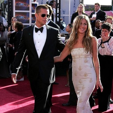 Gara-gara Foto Ini, Brad Pitt dan Jennifer Aniston Diduga CLBK