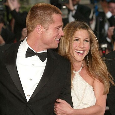 Sudah Cerai, Begini Hubungan Jennifer Aniston dengan Brad Pitt