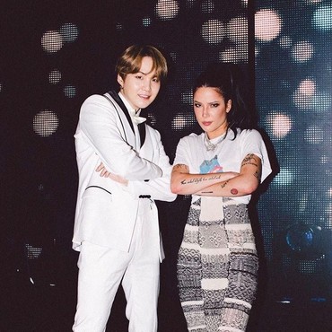 Halsey Ajak Duet, SUGA BTS: Kenapa Aku? Aku Tak Pandai Bahasa Inggris