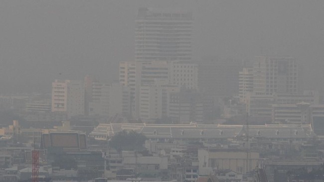 Polusi udara di Bangkok, Thailand tercatat terparah dalam kurun waktu lebih dari sepekan terakhir dengan kandungan PM 2,5 mencapai 95 mikrogram/m3.