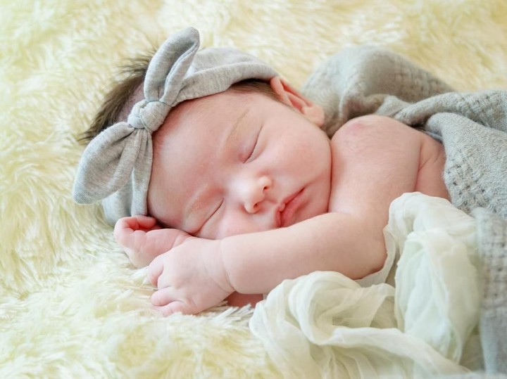 500 Nama Bayi Perempuan Modern Berbagai Makna Menarik Hati