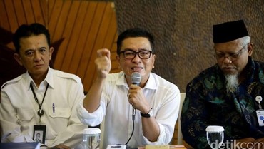 img-title Helmy Yahya Dipecat Karena Buaya Afrika, Netizen: Buaya Indonesia Mah Fakboi