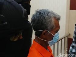 Ayah Perkosa 2 Putri Kandung di Trenggalek: Korban Depresi, Cucunya Nangis