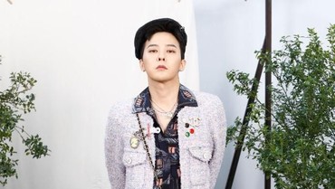 img-title Pamer Rumah Baru, Hunian Mewah G-Dragon Disebut Mirip Kuil Dukun