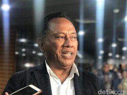 Komarudin Ingatkan Danny Usai Gabung PDIP: Jangan Kepala Banteng Ekor Kambing