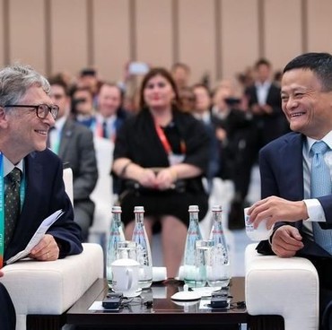 Bill Gates dan Jack Ma Diklaim sebagai Pembina Sunda Empire