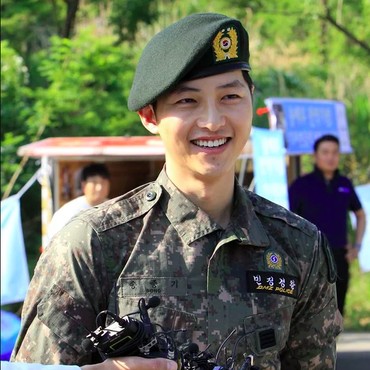 Sifat Asli Song Joong Ki di Militer Dibongkar Rekan Sesama Artis