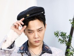Pakai Baju Wanita ke Fashion Show, Gaya G-Dragon Jadi Pusat Perhatian