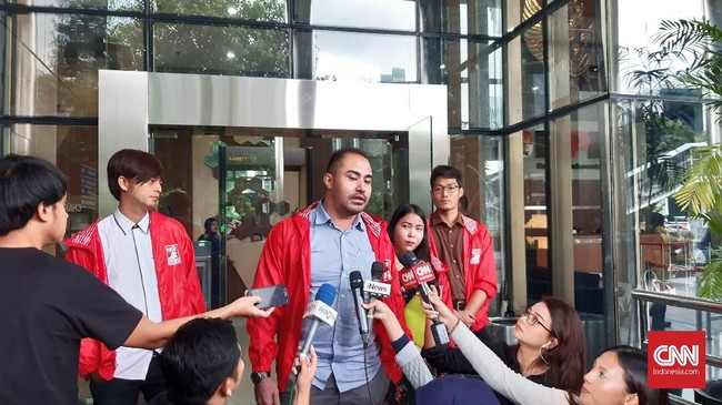 PSI menduga kontraktor revitalisasi Monas PT Bahana Prima Nusantara hanya perusahaan kertas atau bendera berdasarkan lokasi kantor tersebut di sebuah gang.