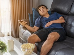 Hati-hati Buat yang Suka Mager, Ini 3 Penyakit yang Mengintai