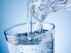 Parah, Pria Ini Tak Pernah Minum Air Putih Selama 20 Tahun