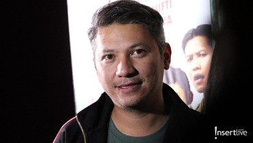 img-title Bikin Deg-degan, Ini Kebiasaan Pacaran Gading Marten di Lampu Merah