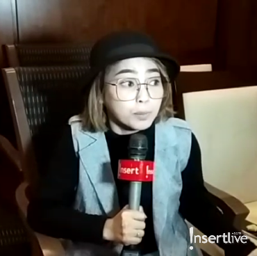 Akui Tomboi, Mpok Alpa Tetap PD Meski Pakai Karung Goni