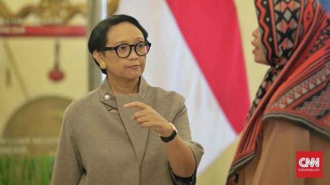 Menteri Luar Negari Retno Marsudi di Kantor Kemenlu, Jakarta, Kamis, 23 Januari 2020.