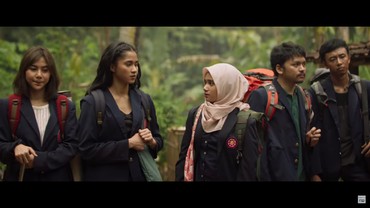 img-title KKN di Desa Penari, Film Adaptasi dari Kisah Viral Menyeramkan