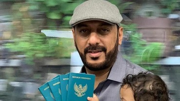 img-title Bersimbah Darah, Pelaku Penusukan Syekh Ali Jaber Sudah Ditangkap