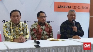 Tito Serahkan 105 Juta Data Penduduk ke KPU Buat Pilkada 2020