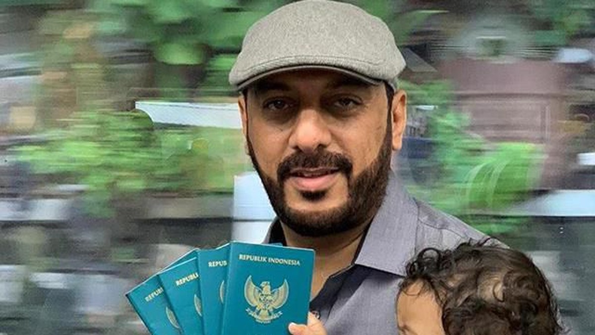 Beberapa potret Syekh Ali Jaber setelah resmi jadi WNI versi Insertlive