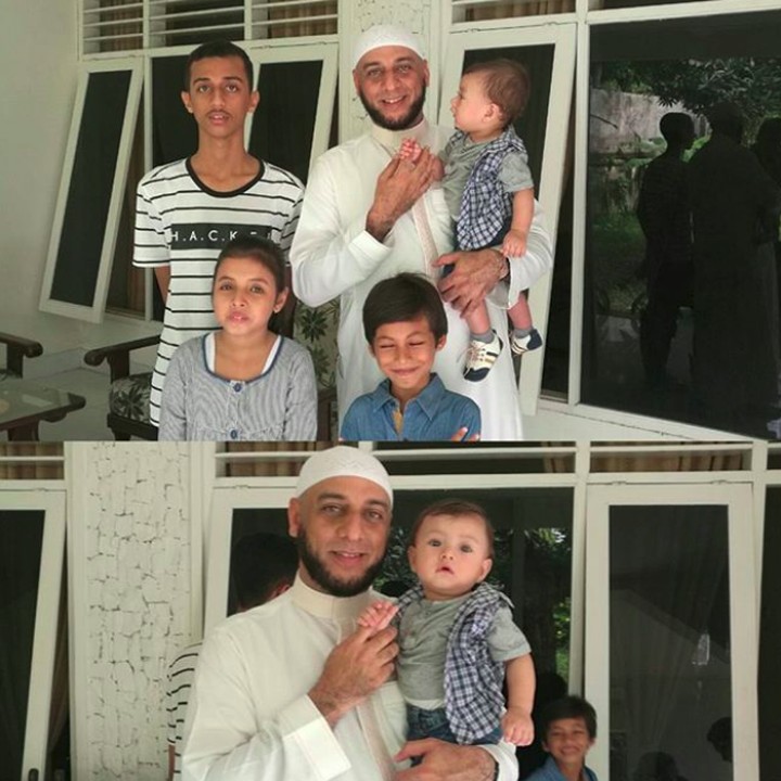 <p>Syekh Jaber bersama anak dan keponakannya. (Foto: Instagram @syekh.alijaber)</p>