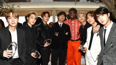 Tak Terima BTS Jadi 'Cadangan', ARMY Gaungkan #BTSDeservesBetter