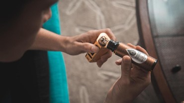 Pengguna Vape Indonesia Meningkat, Pakar Beberkan Bahaya Rokok Elektrik