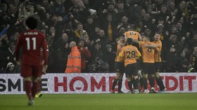 FOTO: Salah Egois, Liverpool Susah Payah Tekuk Wolves