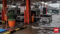 Jalan ke Bandara Banjir, GT Kertajati Tol Cipali Ditutup
