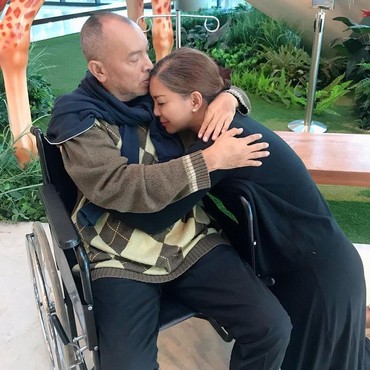 Kondisi Ekki Soekarno Membaik, Soraya Haque: He's Back!!