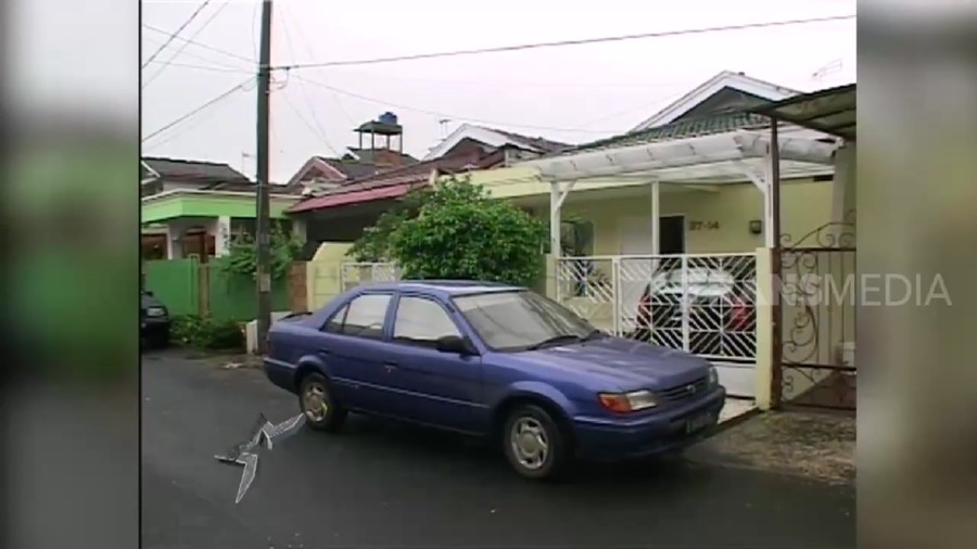 Perbedaan rumah Nia Ramadhani dulu sebelum dinikahi Ardi Bakrie.