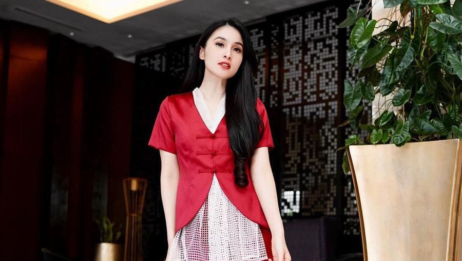 Sandra Dewi Sandra Dewi