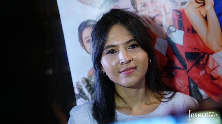 Olivia Jensen kembali mengenang momen pernikahannya usai membintangi film drama komedi terbarunya yang berjudul Temen Kondangan.
