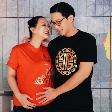 7 Potret Artis Tanah Air Rayakan Imlek 2020