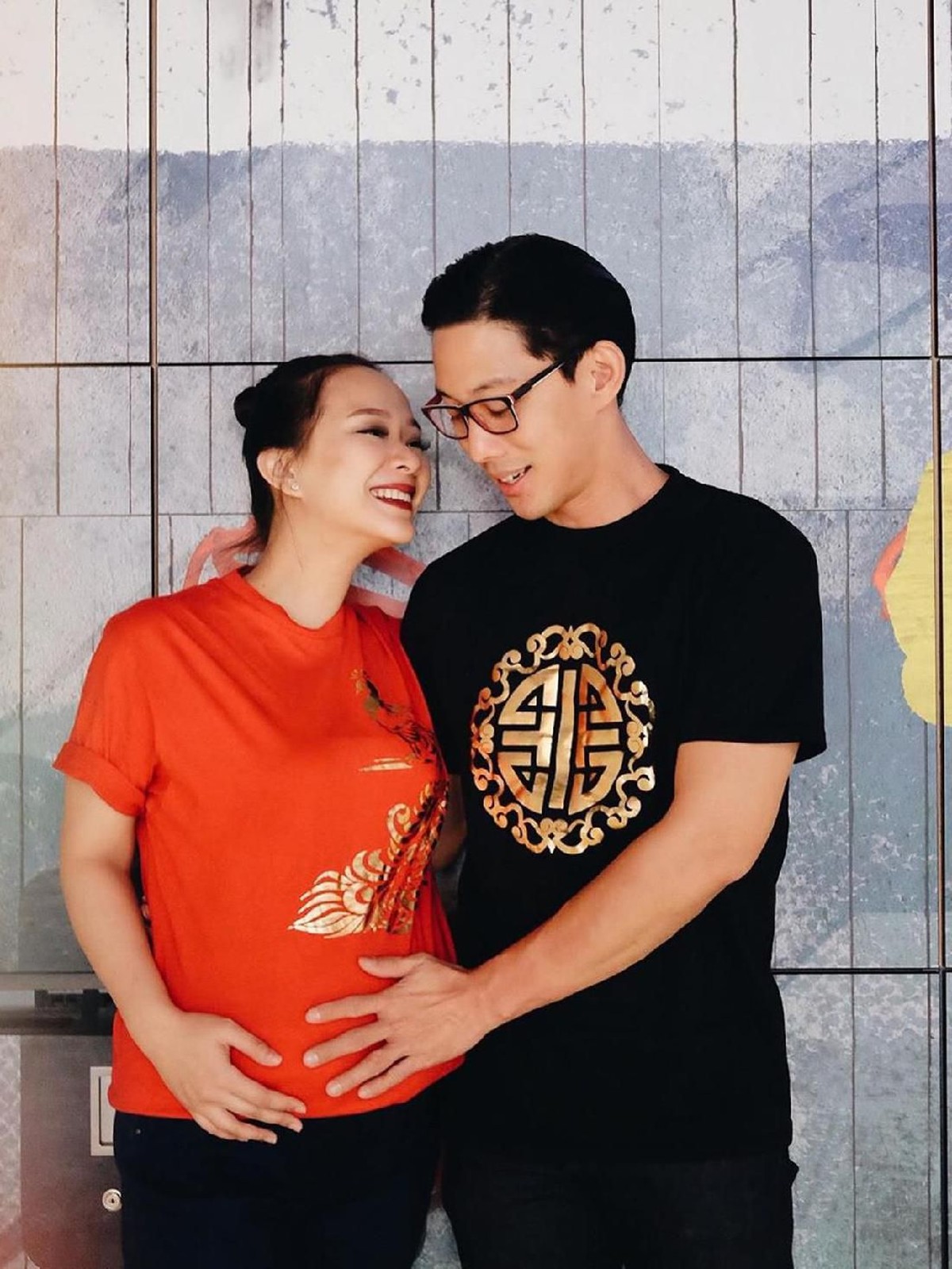 Tujuh potret kebersamaan para artis Tanah Air yang merayakan Imlek 2020 bersama keluarga besarnya&period; Ada siapa saja&quest;