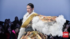 Guo Pei dan Fantasi Setinggi Himalaya