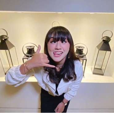 Lirik Lagu Lemah Teles - Happy Asmara