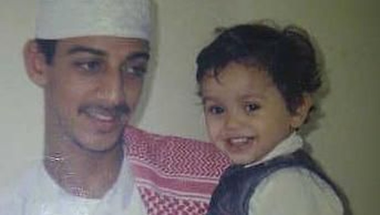 6 Potret Syekh Ali Jaber yang Resmi Jadi Warga Negara Indonesia Beberapa potret Syekh Ali Jaber setelah resmi jadi WNI versi Insertlive