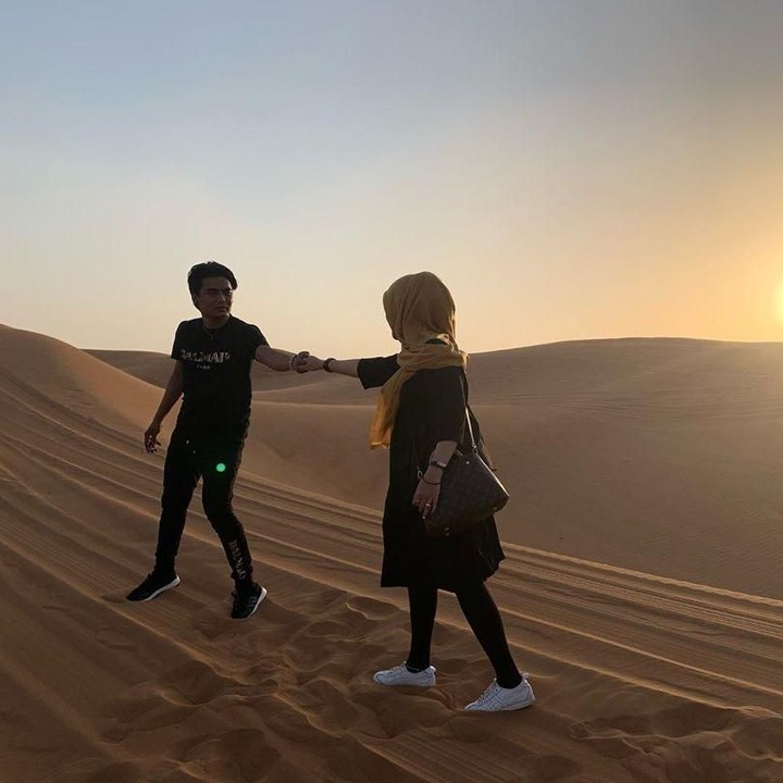 <p>Baik Charly maupun Nana, keduanya enggak ketinggalan untuk mengunggah momen romantis mereka. (Foto: Instagram @regina_irawan03)</p>