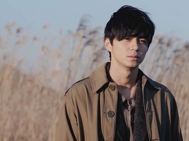 Kisah Asmara Aktor Jepang yang Disebut Mirip Serial 'Layangan Putus'