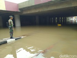 Anies: Pemprov DKI Ikut Bantu Atasi Banjir Underpass Kemayoran
