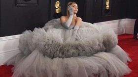 FOTO: Busana Terbaik Grammy Awards 2020