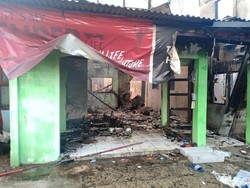 Korban Tewas Kebakaran di Peninggaran Timur Terjebak di Kamar Mandi