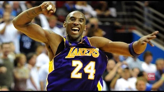 Helikopter menjadi alat transportasi yang lumrah di Los Angeles apalagi bagi penumpang sekaya Kobe Bryant.