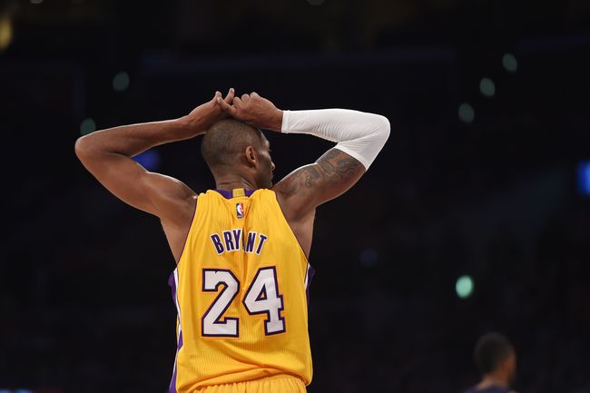 Terima Kasih Kobe Bryant Pada saya, Kobe Bryant bukan hanya 'menghadiahkan' berupa penampilan mengerikan atau serangkaian pemecahan rekor, tapi Mamba Mentality.