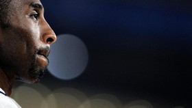 Hormati Kobe, Klub NBA Pensiunkan Nomor 24