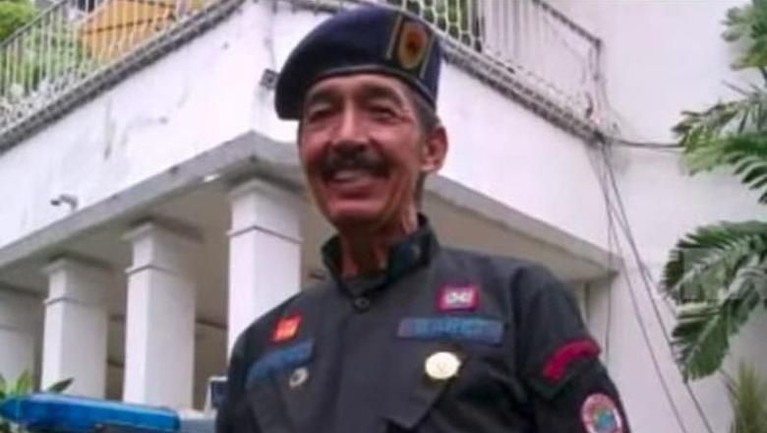 7 Fakta Johny Indo yang Dijuluki Sebagai Robin Hood Indonesia Tujuh fakta dari sosok almarhum Johny Indo yang sempat mendapatkan julukan Robin Hood dari Indonesia. Hingga dirinya mendekam di Penjara Nusakambangan.