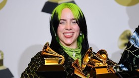 Mengenal Sindrom Tourette yang Diidap Billie Eilish