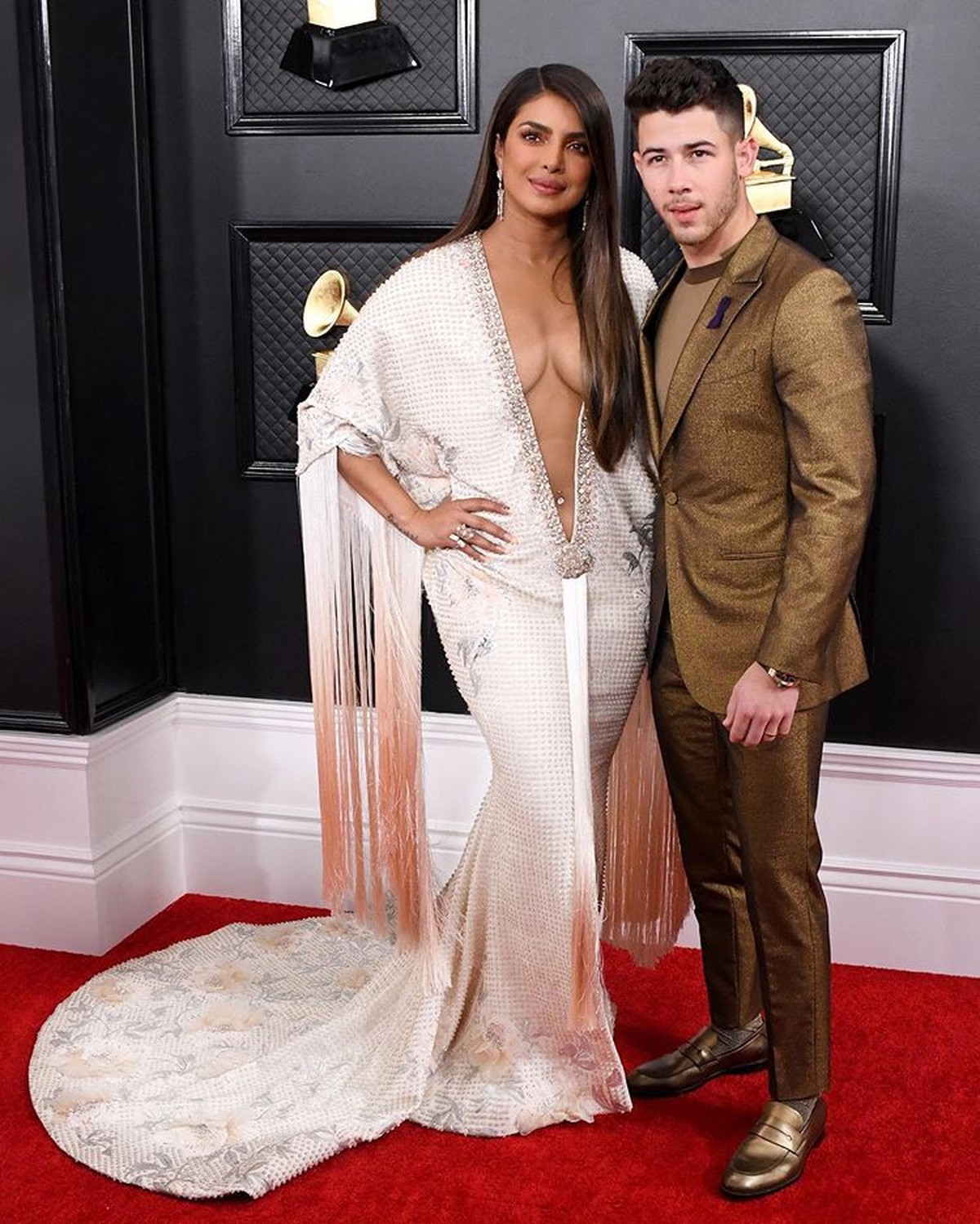 Para artis tampil menawan di Grammy Awards 2020 di Los Angeles&comma; Minggu &lpar;26&sol;1&rpar;&period; Tapi beberapa dari mereka malah dinilai mengenakan pakaian yang kurang pas&period;